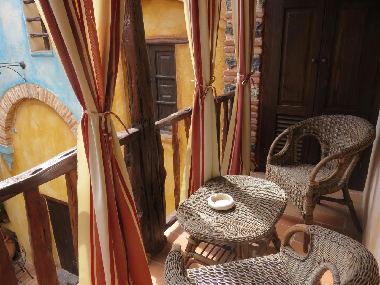 Hotel Anticos Palathos โอโรเซย ภายนอก รูปภาพ